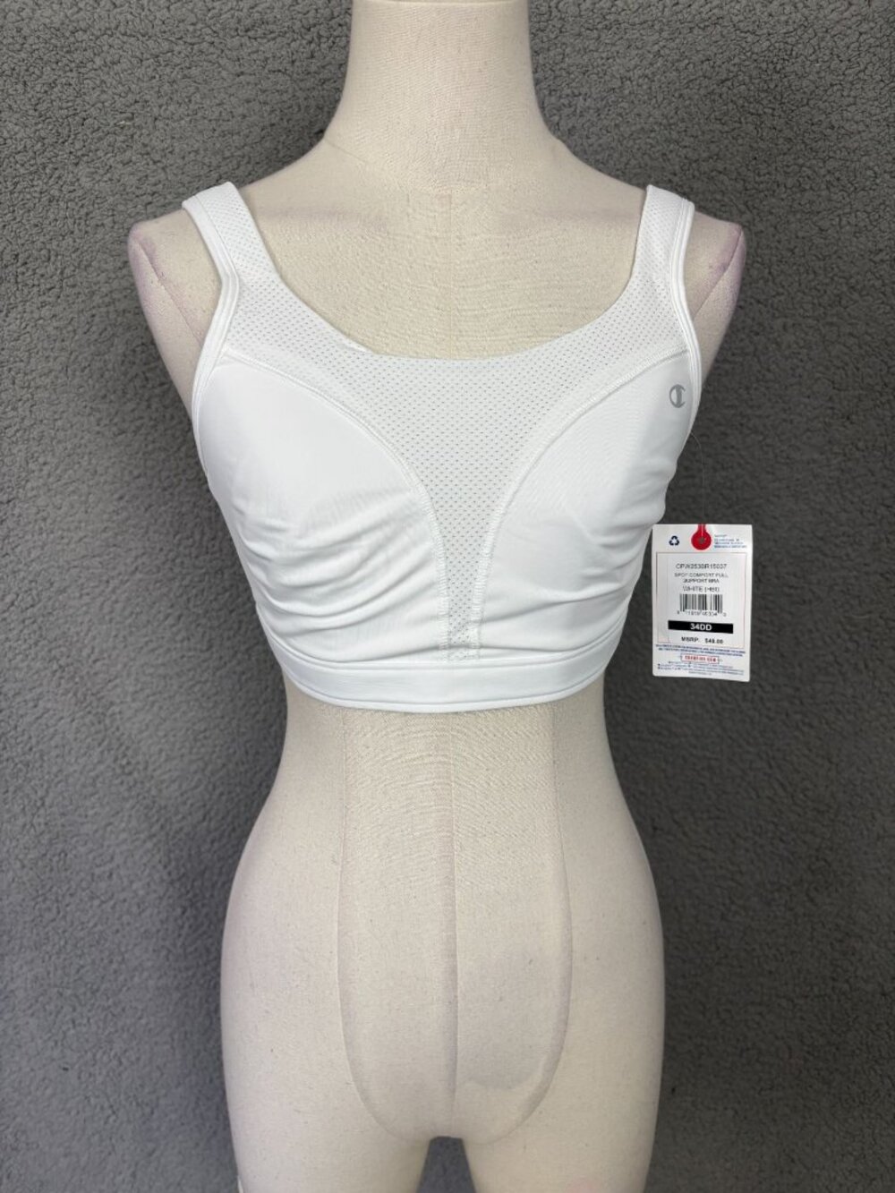Champion Women's Spot Comfort Full Support Sport Bra White  Size 34DD NWT's.